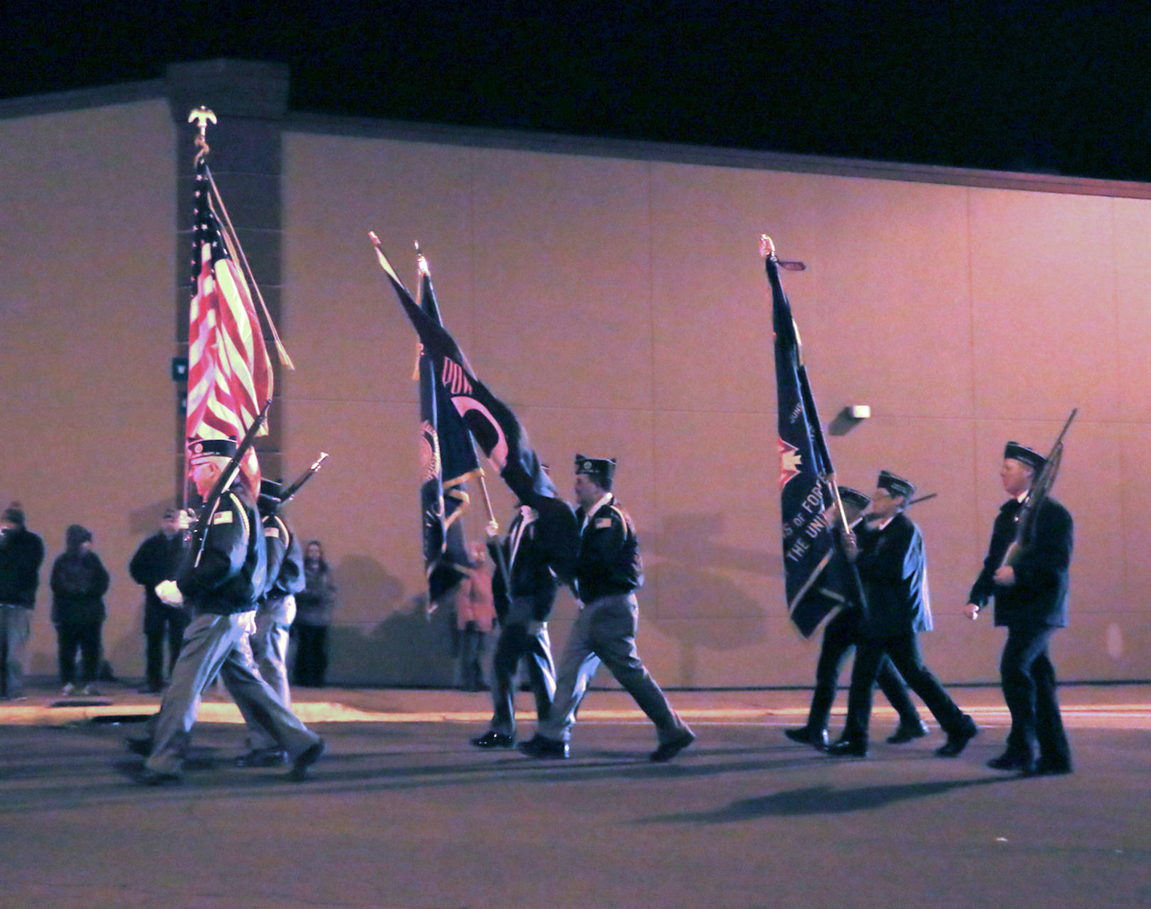 holidayparade1.jpg